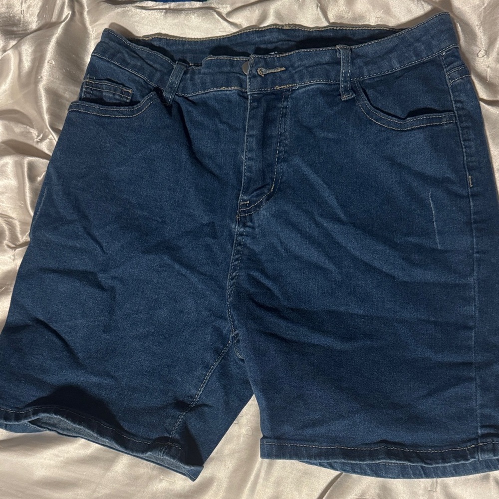 Womenen's Blue Denim Shorts